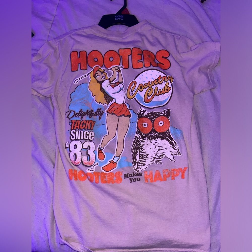 Hooters shirt!